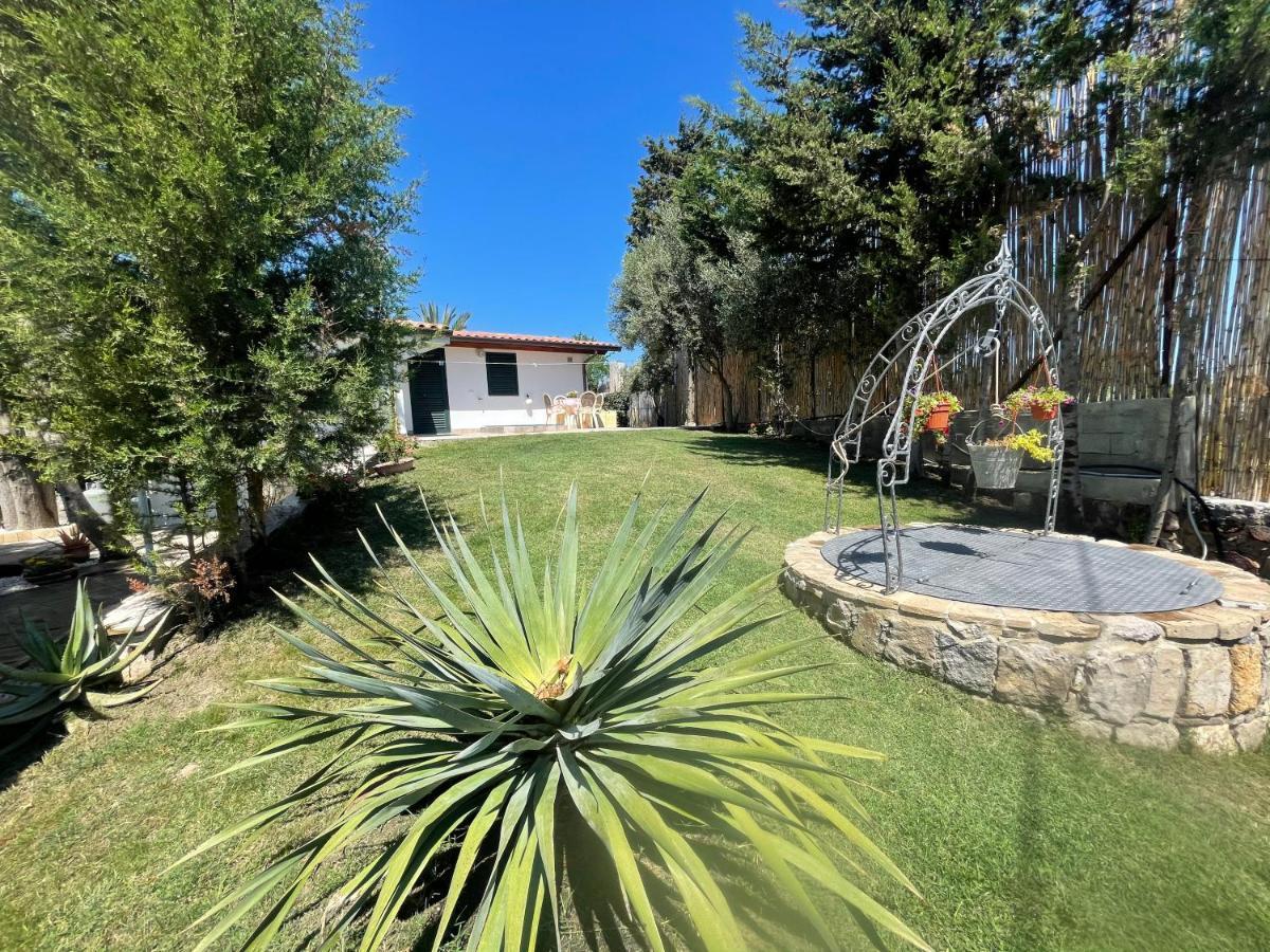 Casa Vacanze SantʼAntìoco Exteriér fotografie