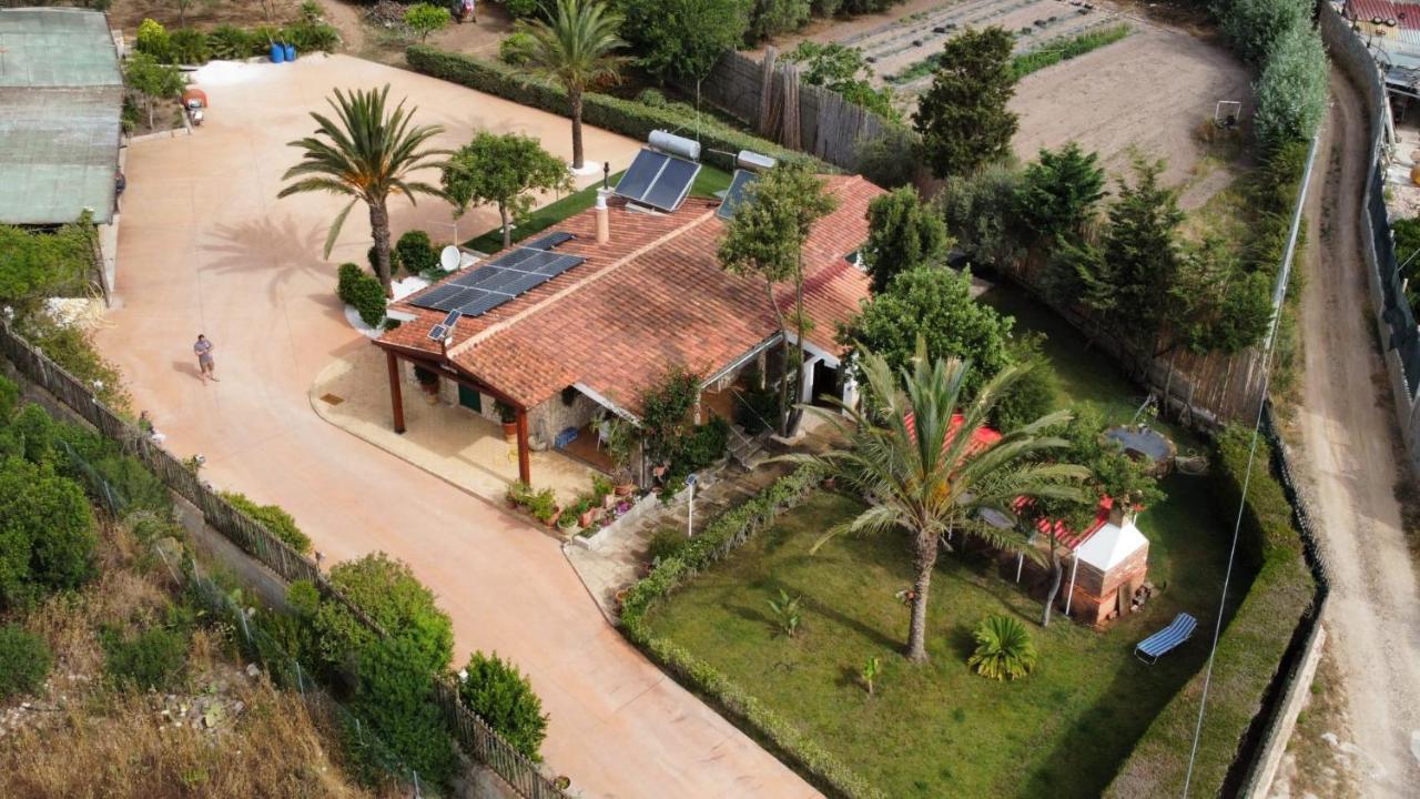 Casa Vacanze SantʼAntìoco Exteriér fotografie