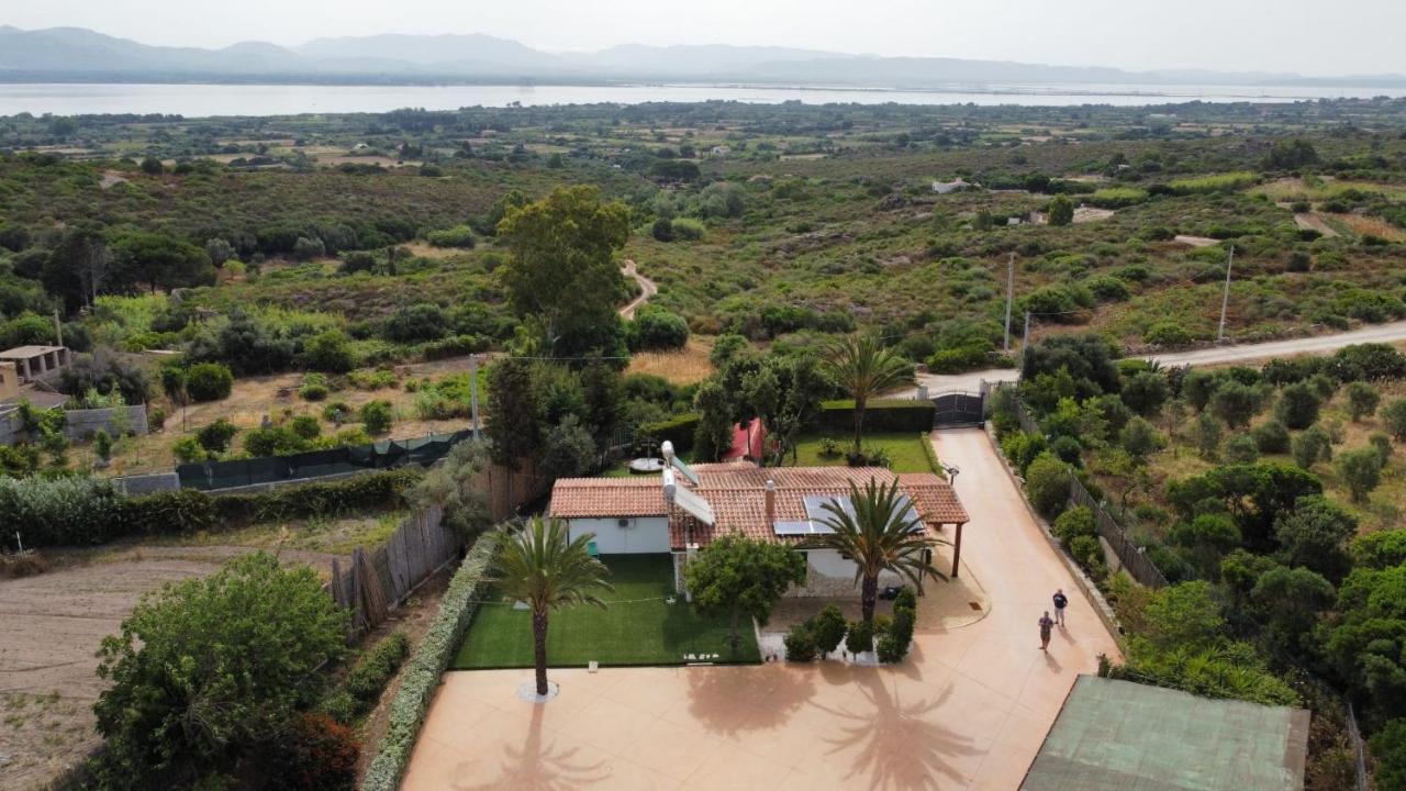 Casa Vacanze SantʼAntìoco Exteriér fotografie
