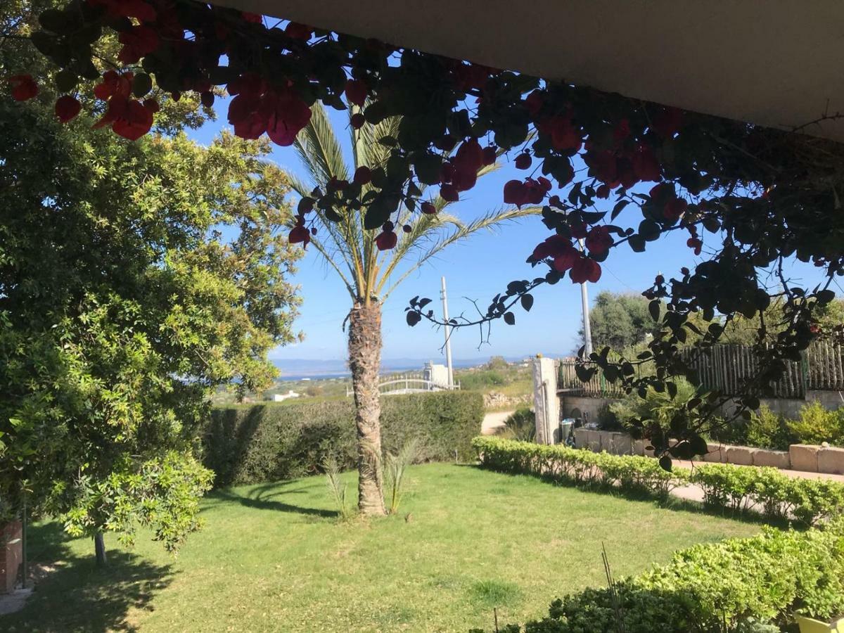 Casa Vacanze SantʼAntìoco Exteriér fotografie